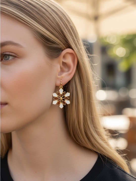 Jewelry - 7/16 Gold and White Starburst Drop Earrings - Women Jewelry